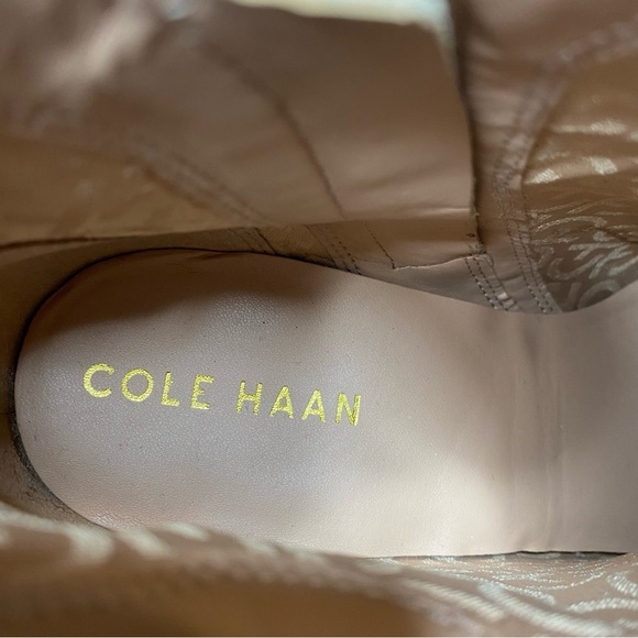 Cole Haan Elyse Tan Suede Pointy Toe Bootie 7 1/2 B - Picture 12 of 14